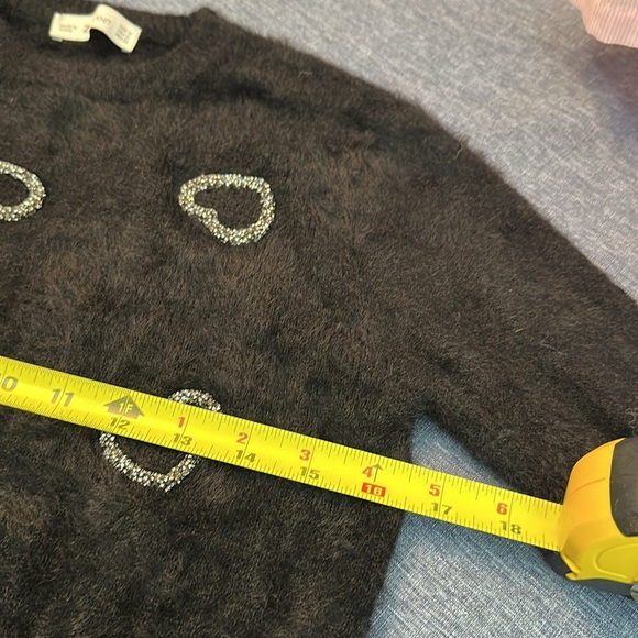 Zara woman’s black fuzzy textured jeweled hearts sweater. Size M - Picture 7 of 8